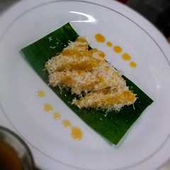 รูปของ Lopis Ketan saus kinca