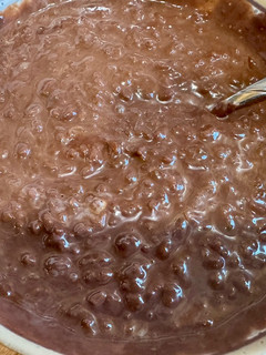 A picture of Very simple Champorado.