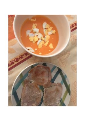 Foto principal de Salmorejo y filetillos de lomo