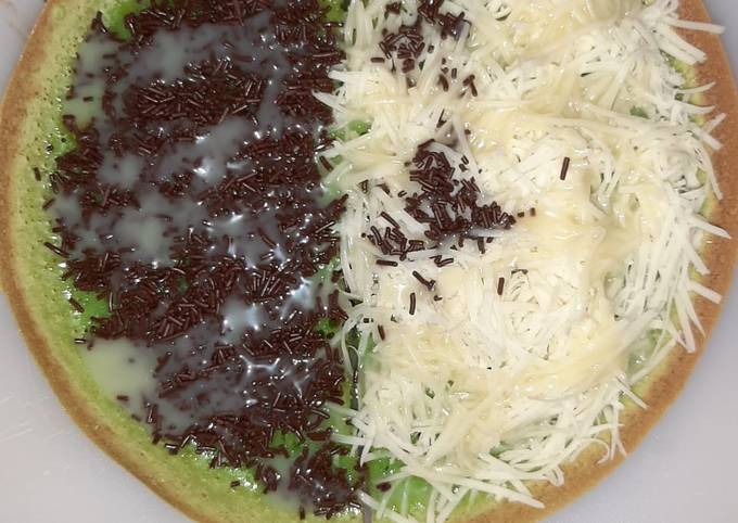 Langkah Mudah untuk Membuat MARTABAK / TERANG BULAN TEFLON ANTI GAGAL ala mamang2 jualan yang Lezat