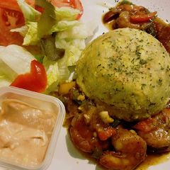 Mofongo con camarones en salsa criolla (Creole style Mofongo and Shrimp) A picture of Mofongo con camarones en salsa criolla (Creole style Mofongo and Shrimp).