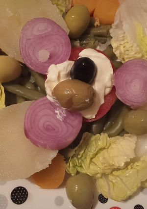 صورة لوصفة لوبيا خضراء سلاطة 😋😋👌👌