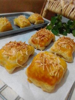 Foto resep Bolen pisang & Tape (tanpa korsvet)