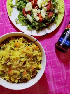 A picture of Turmeric Fried rice.