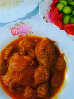 عکسی از دستور خورشت مرغ آلو