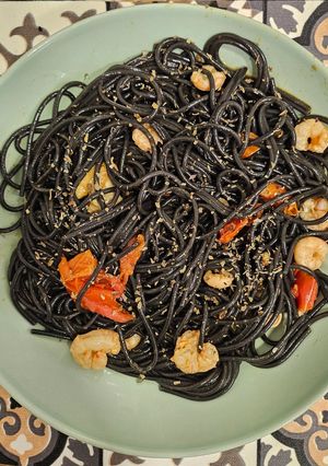 Una foto de Spaghetti Nero a la Vongole