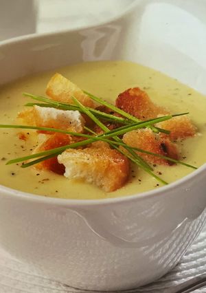 Zdjęcie przepisu Zupa ziemniaczana (Książka Thermomix).