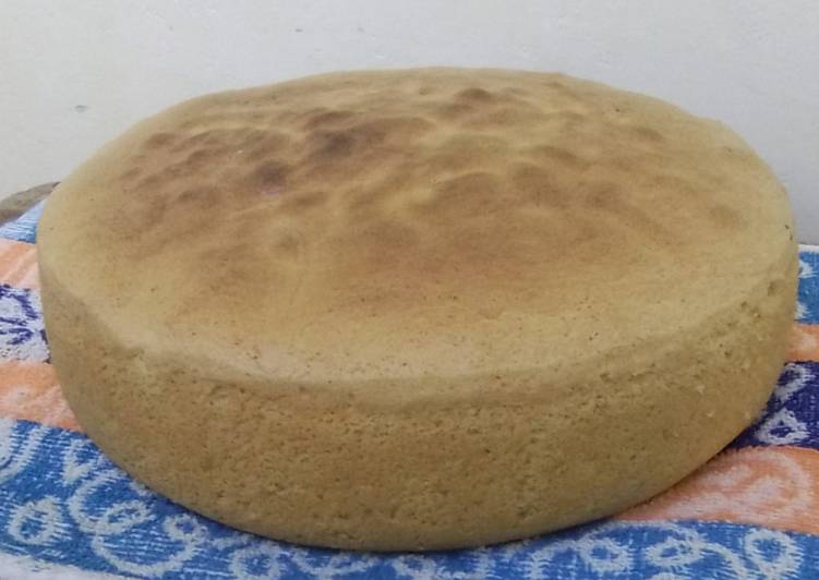 SPONGE CAKE (MKATE WA MAYAI)