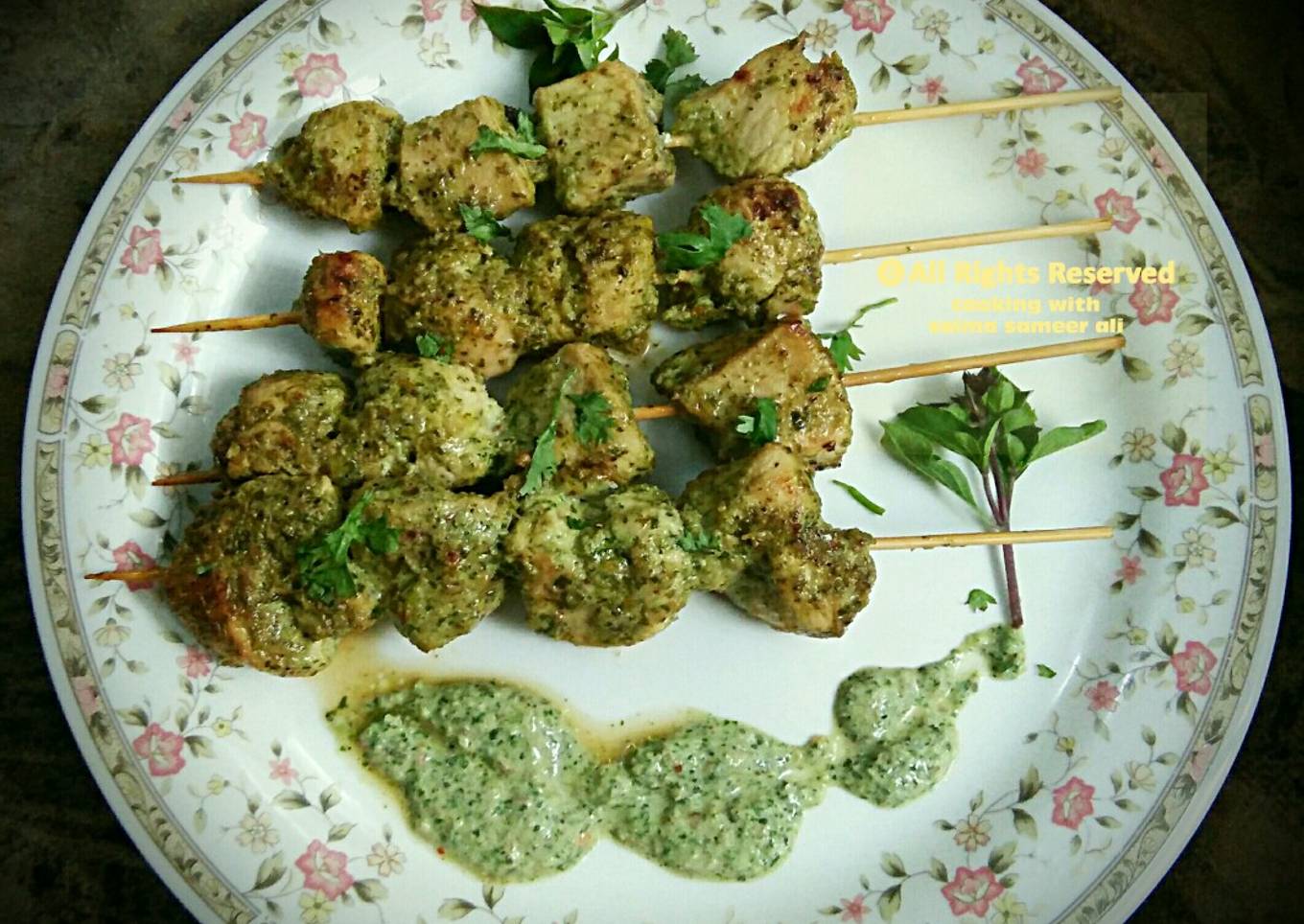 Haryali Chicken skewers