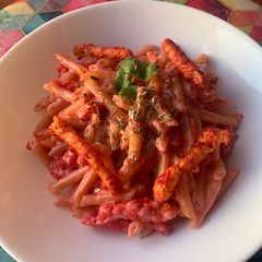 A picture of Quick Cheetos Penne pasta.