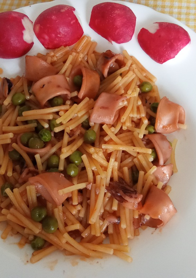 Una foto de Fideos sin gluten con calamaritos de Bofrost Congelados