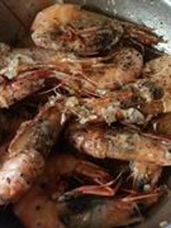 Hình của món tôm rang tỏi.
