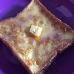 Egg Milk Cheese Bread রেসিপির প্রধান ছবি