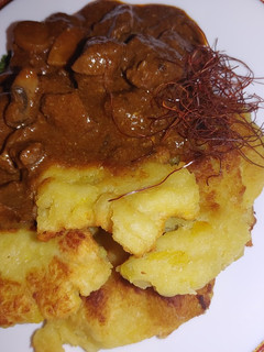 Szarvaspörkölt (dödöllével) recept fotója