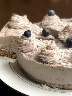A picture of *EASY* NO BAKE Vegan Blueberry Cheesecake (NOT nut free).