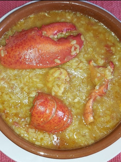 Una foto de Arroz con bogavante 🦞🦞