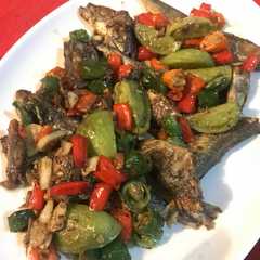 รูปของ Ikan asin pelangi
