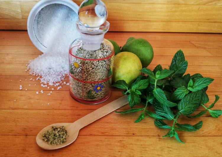 Easiest Way to Make Fatto in casa super veloce Sale aromatizzato alla menta e limone 🌷
