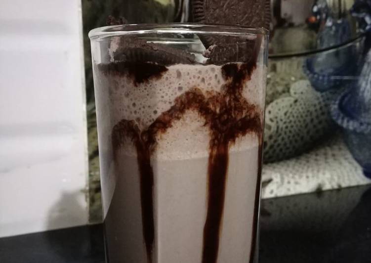 Steps to Make Speedy Oreo shake