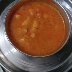 Aloo tamatar ki sabzi A picture of Aloo tamatar ki sabzi.