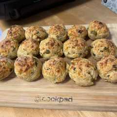 Una foto de Chipá de papa, queso y verdeo 😋🥔🧀