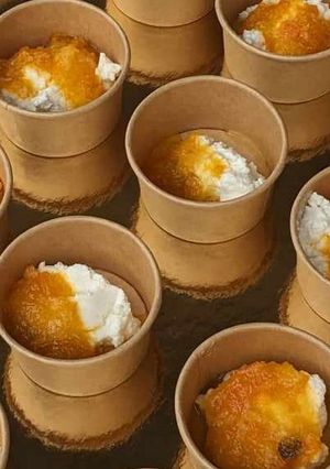 Une photo de Faisselle de chèvre et confiture de clémentines Corses