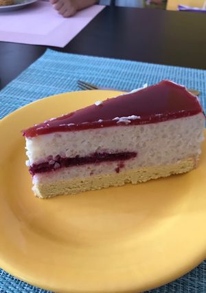 Meggyes tejberizstorta recept fotója