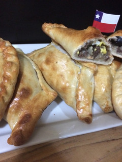 Una foto de Empanadas de horno de carne 🍖🔪🔥