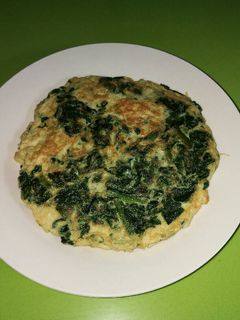 Una foto de Tortilla de espinacas con parmesano