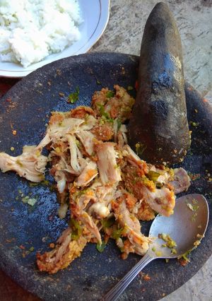 Foto resep Sambal ayam geprek rawit ijo