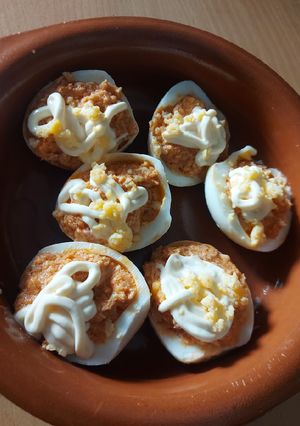 Una foto de Huevos rellenos