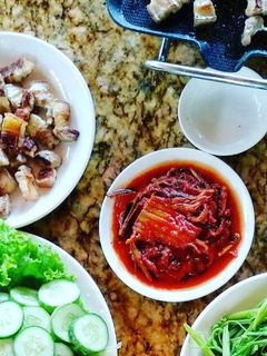 Hình của món Thịt ba rọi nướng chấm sốt Hàn Quốc.