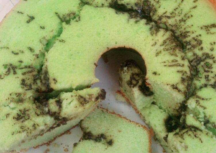 Anti Ribet, Bikin Kue bolu pandan panggang nan temok ekonomis