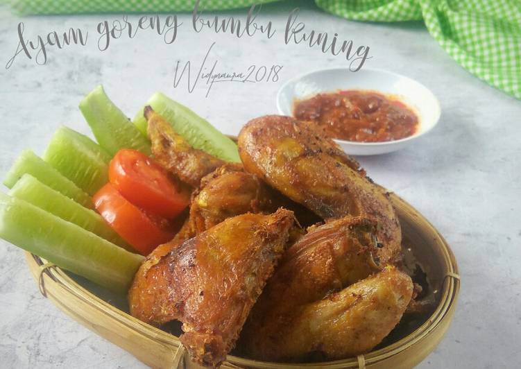Resep Ayam goreng bumbu kuning #Bandung_recookCiafebri yang Enak