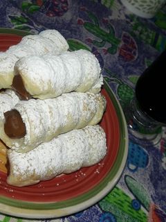 Una foto de Cañoncitos de dulce de leche 🍵 ♡