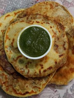 আলুর পরোটা (Aloor porota recipe in bengali) রেসিপির প্রধান ছবি