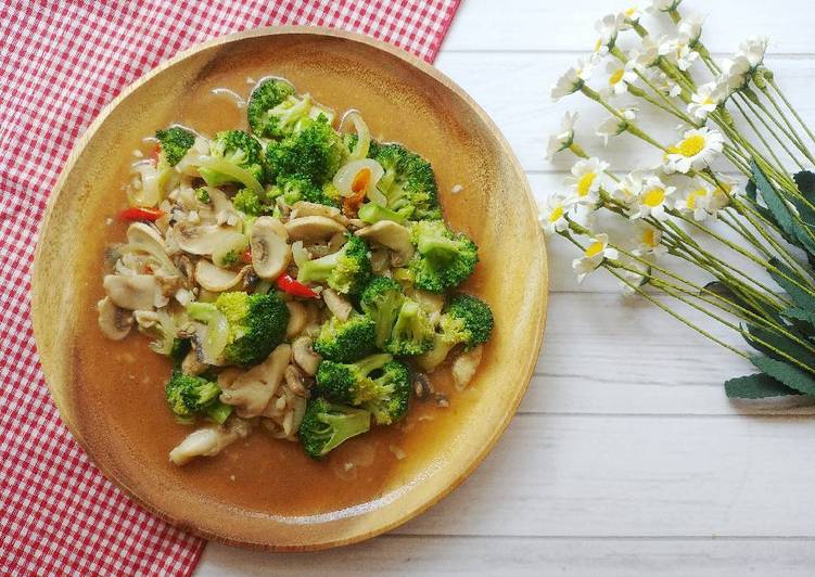 Langkah Mudah untuk Membuat Cah Brokoli Jamur yang Sempurna