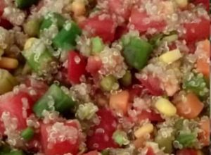 Una foto de Fresca ensalada de quinoa