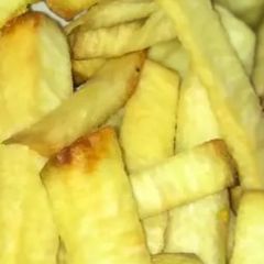 A picture of Fried yam.