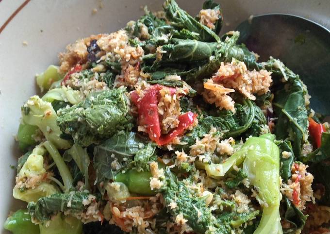 Yuk intip, Resep gampang bikin Urap kelapa bakar yang sesuai selera