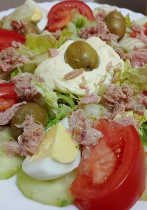 صورة لوصفة سلطة بالخضر 🥗🥗