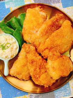 酥炸魚排佐塔塔醬 的食譜成品照片
