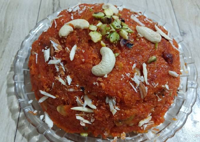 How to Make Carrot Halwa Recipe Without Mava Gajar ka Halwa