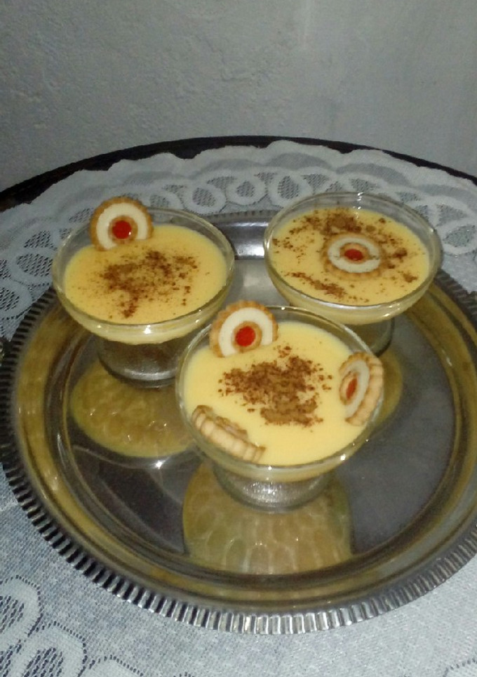 Una foto de Copas con postre de vainilla