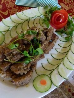 Hình của món Sườn non kho tiêu.