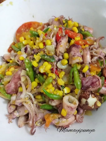 Langkah Mudah untuk Menyiapkan Resep  Cumi Asin jagung manis yang Bikin Ngiler, Menggugah Selera