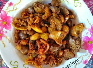 Foto resep Goreng Jeroan Ayam Kampung