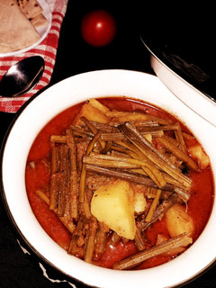 A picture of Drumsticks curry.