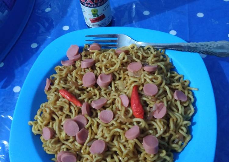 Bagaimana Menyiapkan Mie goreng saos raja rasa yang Bikin Ngiler