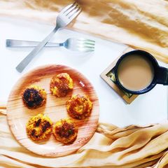 A picture of Aloo tikki.